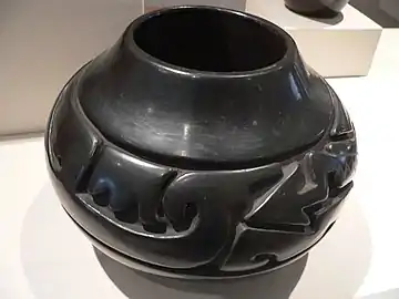 Bowl by Lula Tapia, San Ildefonso Pueblo, collection Stanford Museum