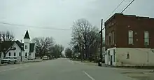 Looking east along U.S. Route 136 into Mace