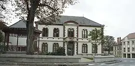 The town hall in Tours-sur-Marne