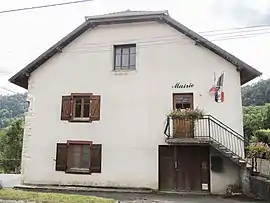 The town hall in Vaucluse