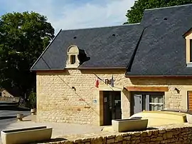 The town hall in Marcillac-Saint-Quentin