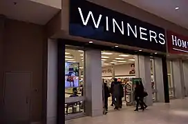 Winners and Former HomeSense