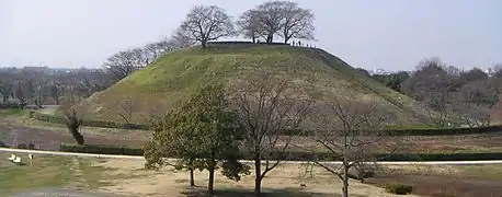 Maruhakayama Kofun