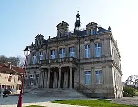 The town hall in Montiers-sur-Saulx