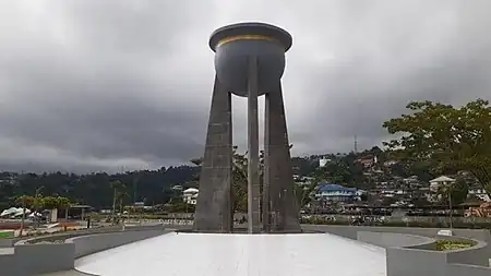 Satu Tungku Tiga Batu Monument