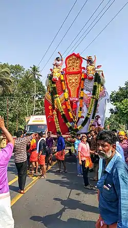 Temple festival at Moonnalam