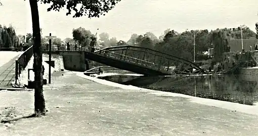 Bernardynski bridge destroyed in 1940