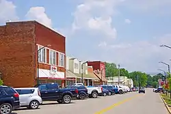 Businesses along 1st Street (Route 17)