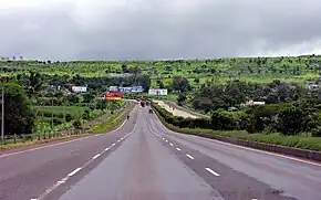 NH 48 between Hubli and Belgaum..jpg