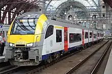 NMBS/SNCB MS08/AM08 Desiro train in Antwerp-Central station