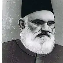 Mohsin-ul-Mulk was a Barha Syed of Etawah who converted to Sunni Islam.