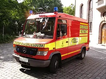 512D Vario Emergency doctor van in Germany in July 2007