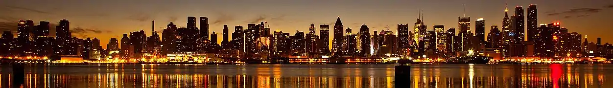  The New York City skyline at dusk