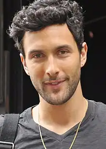 Noah Mills