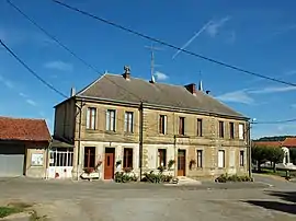 The town hall in Nouart