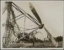 B&W of Zeppelin skeleton