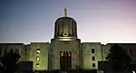 Oregon State Capitol, view from Capitol Mall