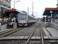 PNR DMU at Blumentritt station (2011).