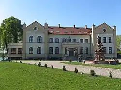 Słonowice Palace