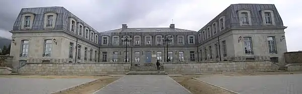 Facade of the Palacio de los duques de Alba, in Piedrahíta, built between 1755 and 1766.