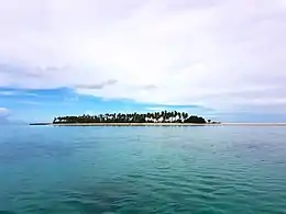 Image 70Panampangan Island, The island with the longest sandbar in the Philippines (from List of islands of the Philippines)