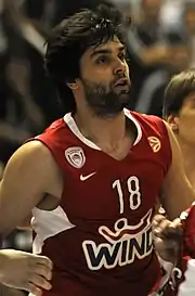 Tony Parker playing for the French national team