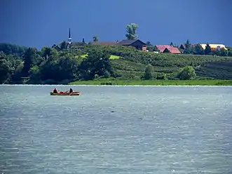 Pfäffikersee at Pfäffikon, Seegräben in the background