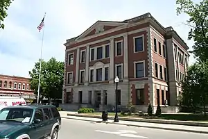 Piatt County Courthouse