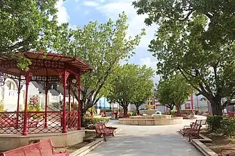 San Lorenzo town square (plaza pública)