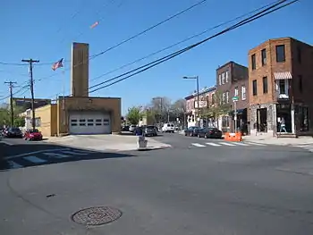 Point Breeze Avenue northern terminus.  Federal Street running west is in the foreground.  20th Street is on the left, Point Breeze Avenue on the right.  Philadelphia Fire Department Engine Company 24 visible at the corner with the Philadelphia Police Department 17th District office on the far left.