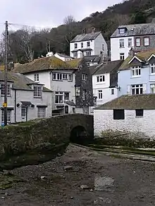 Image 36Lime-washed and slate-hung domestic vernacular architecture of various periods, Polperro (from Culture of Cornwall)