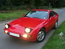 Porsche 924S.