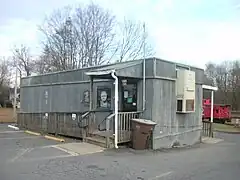 Post office consisting of a one-story trailer