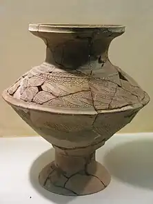 Pottery vase