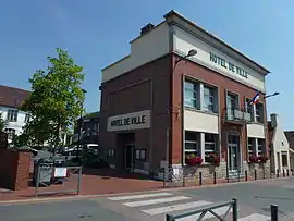 The town hall in Prouvy