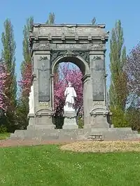 The war memorial in Proyart