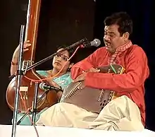 Pt.Santosh Joshi singing raga kirwani in a concert at Town hall