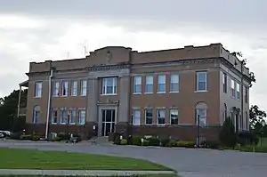 Pulaski County Courthouse in Mound City