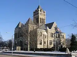 Pulaski County Courthouse in Winamac