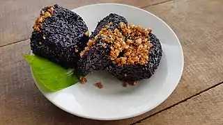 Puto maya, a type of biko shaped into little patties