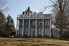 Victorian house at 503 Bank Avenue