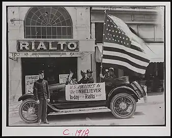 Marines in front of the Rialto