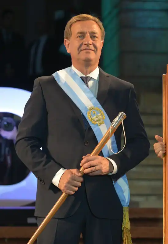 Rodolfo Suárez gobernador.png