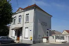 The town hall of Ronchères