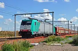 2833 on an empty automobile train.