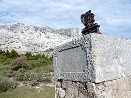 A stone commemorating the "Jubilee of 1851. The grateful parish of St Antonin"