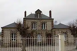 The town hall in Saint-Martin-du-Bec