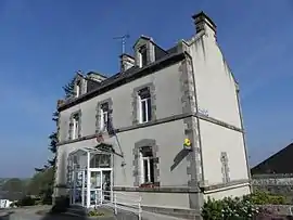 The town hall of Saint-Rémy-du-Plain