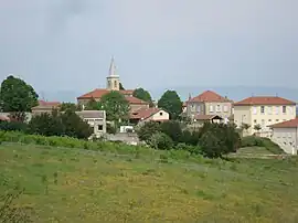 A general view of Saint-Avit