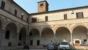 Great cloister (circa 1480).